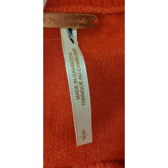 NEW FREE PEOPLE PHOEBE PULLOVER SCARLETT IBIS SWEATER SMALL - Picture 7 of 10